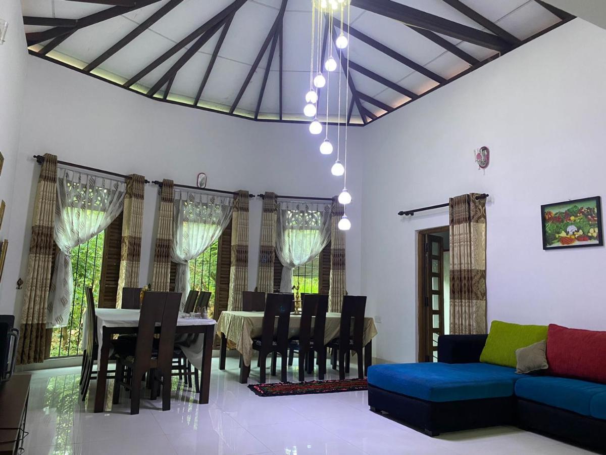 White Win Villa Elewela 外观 照片